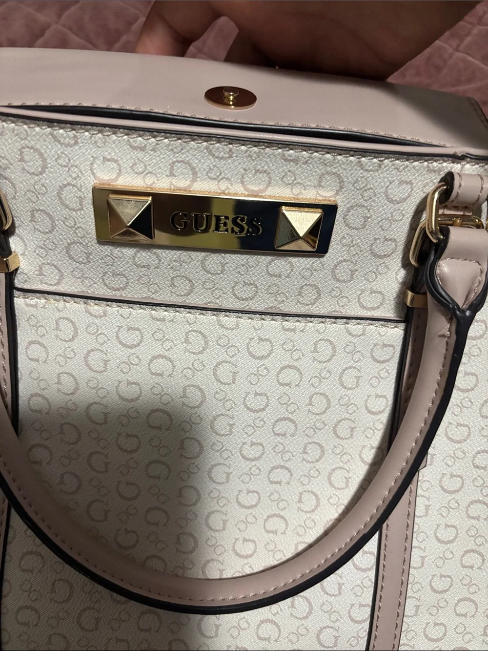 GUESS Women's Logo Satchel Handbag in Light Pink and Cream like new